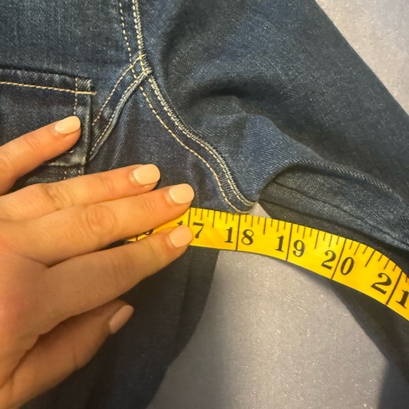 Susan Graver Blue Jean Jacket Fitted Tailored Design - Picture 5 of 6